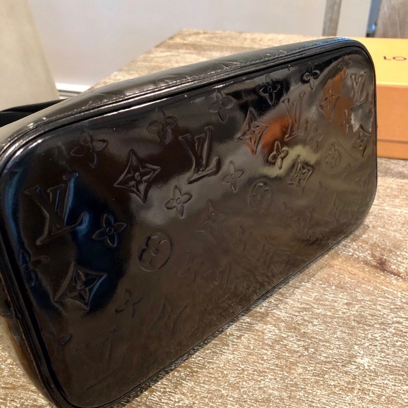 (SOLD) Louis Vuitton Houston - Picture 6 of 11